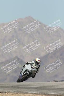 media/Oct-02-2025-Racers Edge (Thu) [[2c91cb6ab3]]/3-B Group/Session 4-Turn 9 (120pm)/